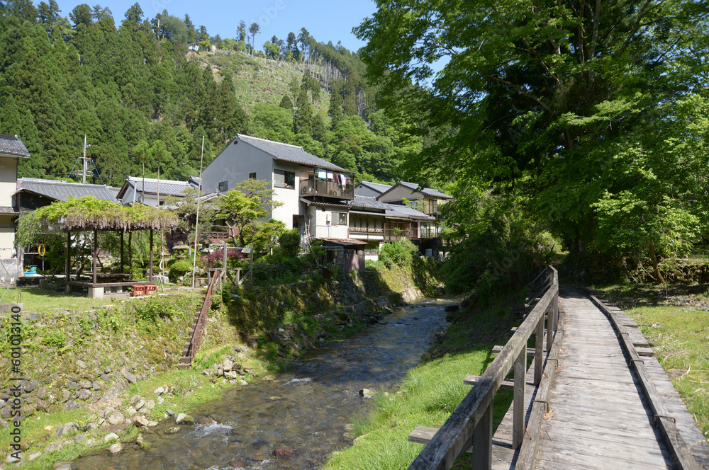 Fototapeta premium 鞍馬街道 鞍馬川 京都市左京区