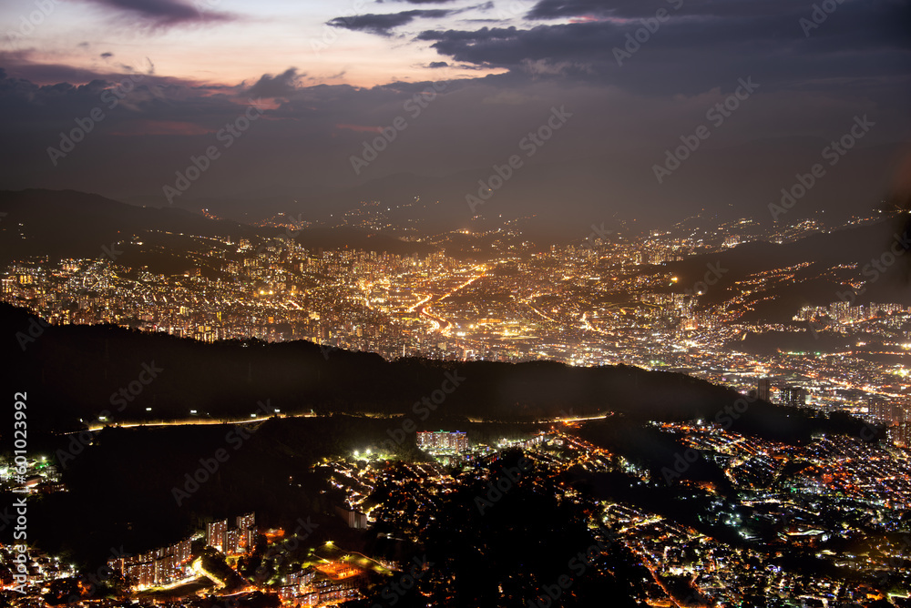 Fototapeta premium View of Medellin city at night