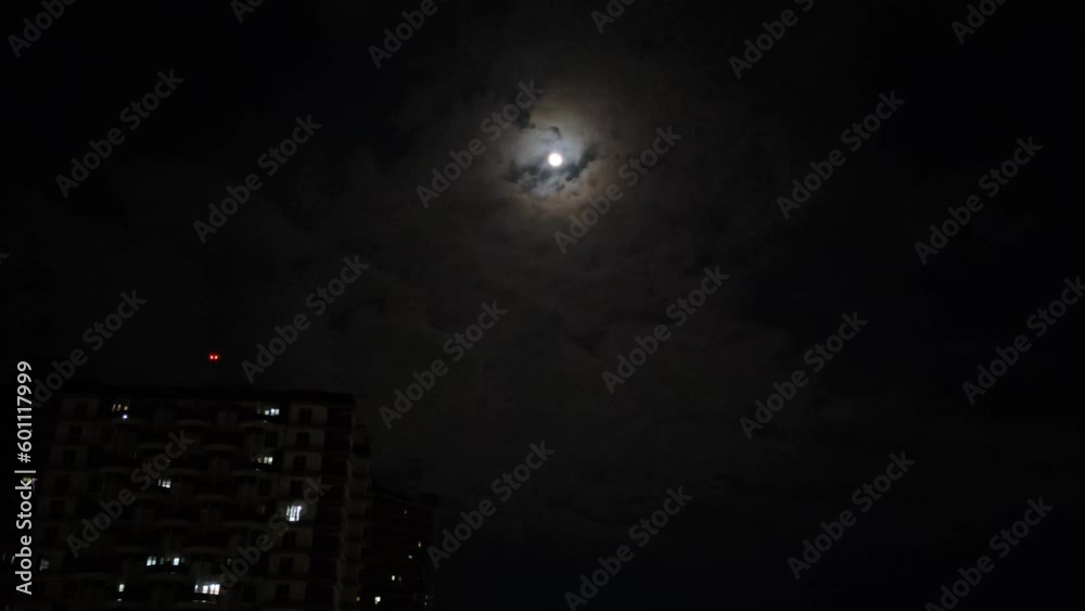 4k Time Lapse of Moon in a Cloudy Night 4k Time Lapse of Moon in a Cloudy Night