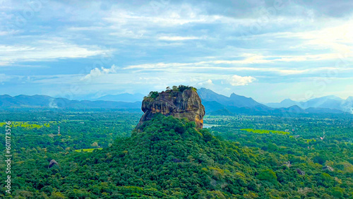 Fotografía Sigiriya Rock Fortress , The 8th Wonder of the World , Lion Rock