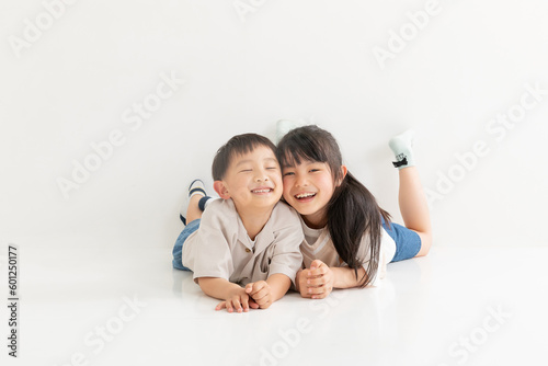 笑顔の兄妹　smiling siblings