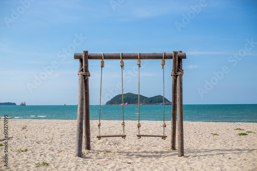 swing on the beach © Doloh