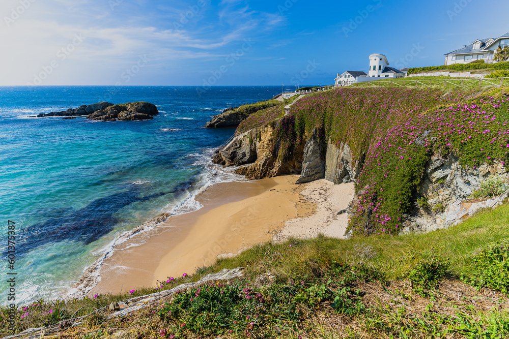Coast and beaches of the tourist village of Tapia de Casariego, in Asturias, Spain.
