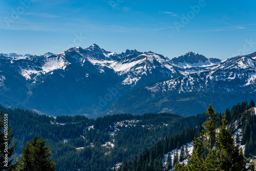 Hike from Zoeblen to Schoenkahler in the beautiful Tannheim Valley