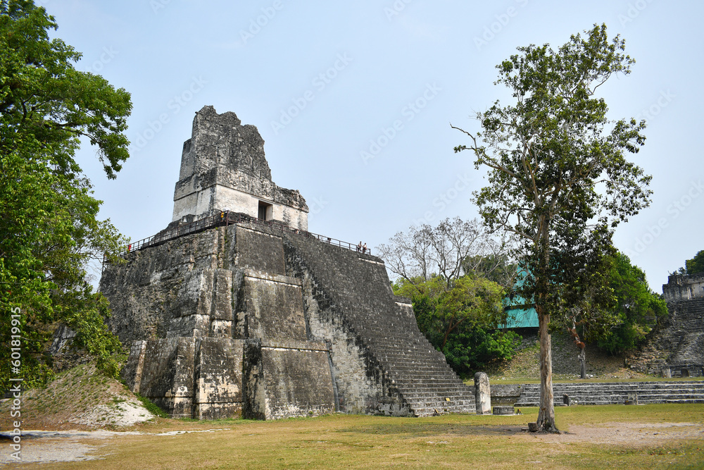 Templo II o Templo de las Mascaras. Sitio Arqueológico en Peten. Tikal, Guatemala.