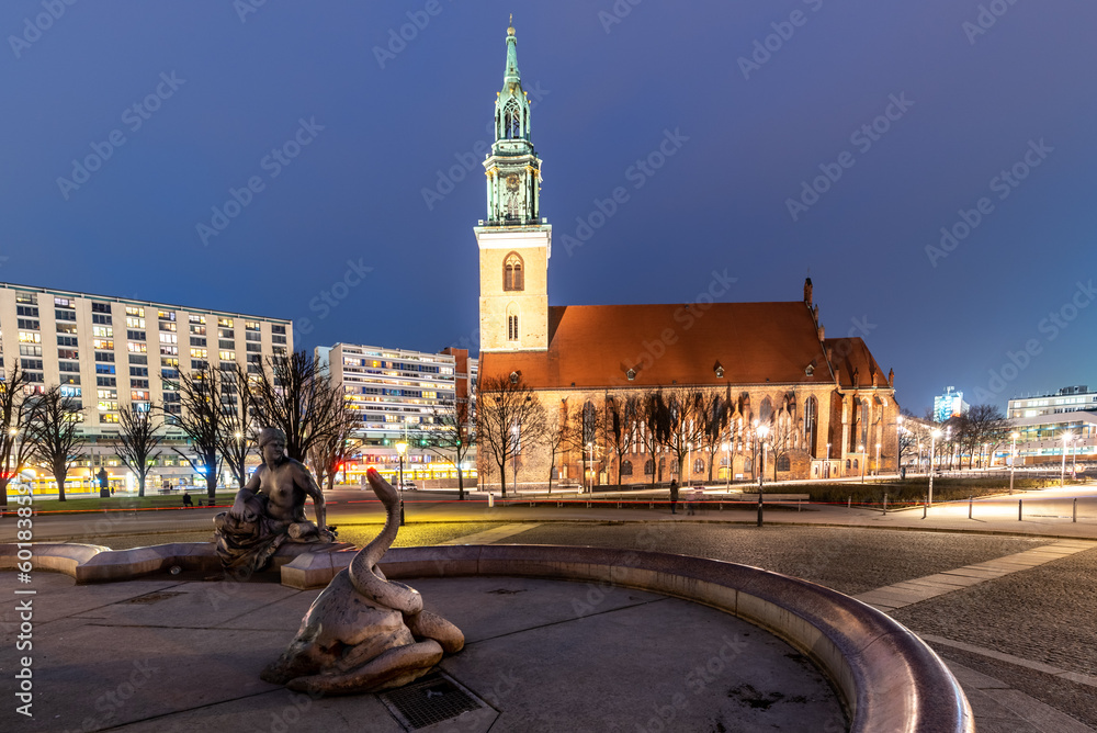 Obraz premium St. Mary's Church, known in German as the Marienkirche, is a church in Berlin, Germany.