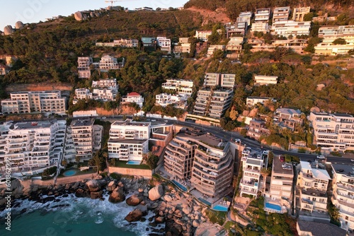 Homes facing the ocean in Clifton, Cape Town photo