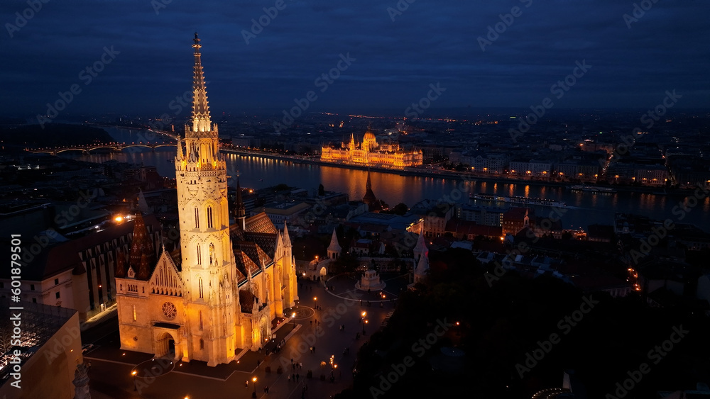 Obraz premium Aerial view of Budapest Hungarian Parliament Building, Matthias church, Fishermans Bastion and River Danube at night, Hungary
