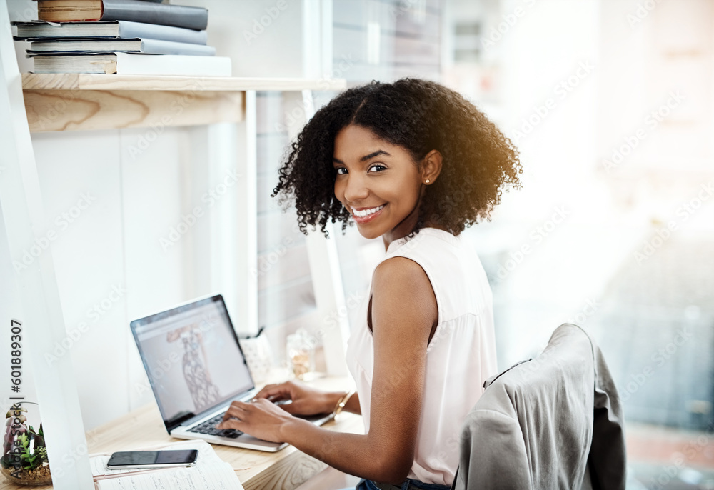 Fashion Blogger Computer