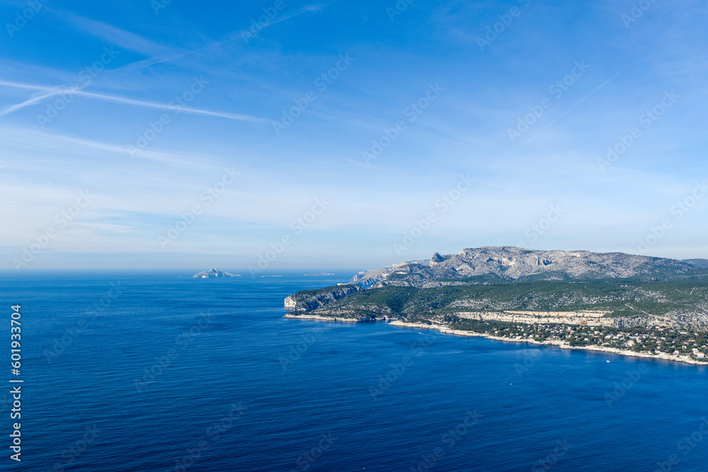 Vue sur la mer méditerranée, depuis la Route des Crêtes entre Marseille et Cassis