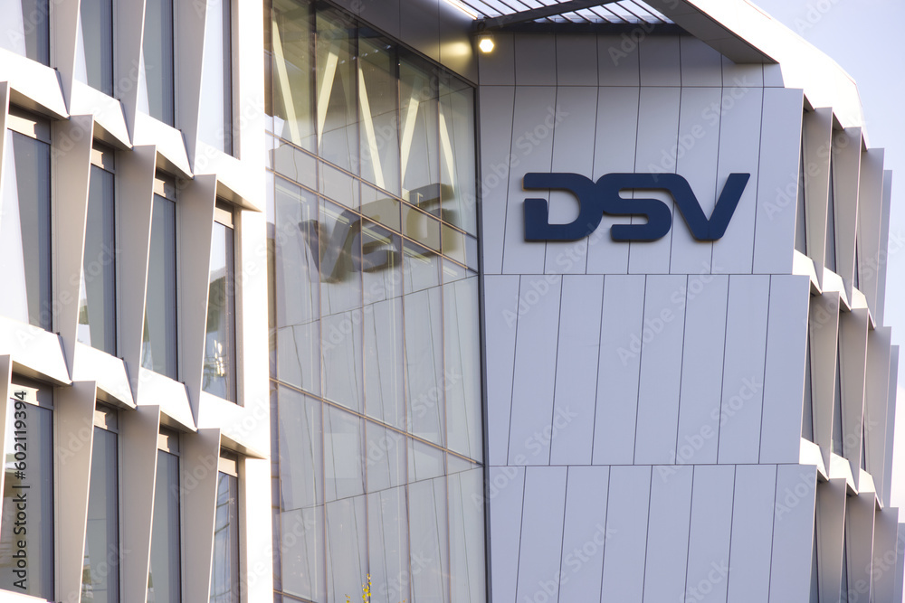 DSV logo, signage on the facade of DSV International Shared Services