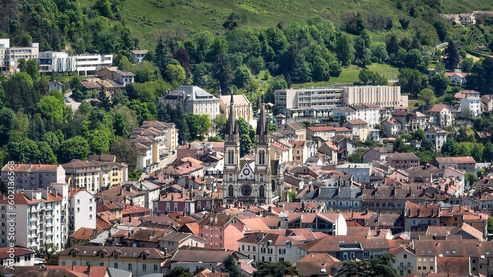 Centre ville de Voiron vu par drone