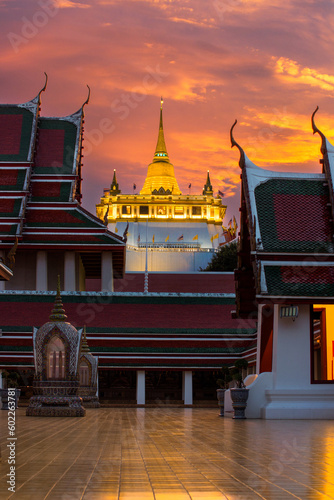 Golden Mountain Temple in the evening, a scene where the sky is beautiful and powerful