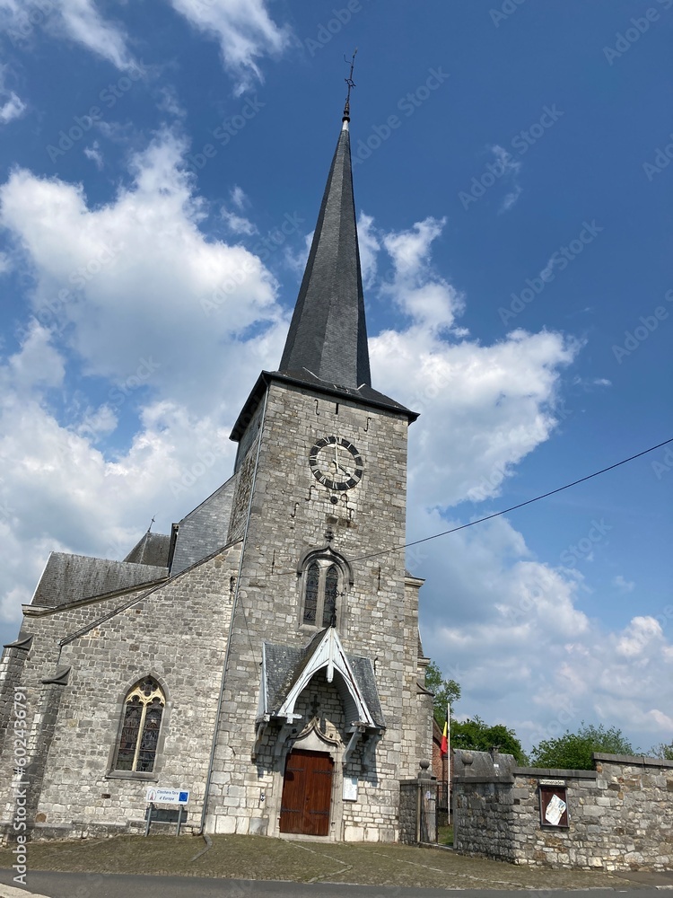Clocher tors de l'église de Goé prés de Limbourg - Province de liège, Wallonie, Belgique