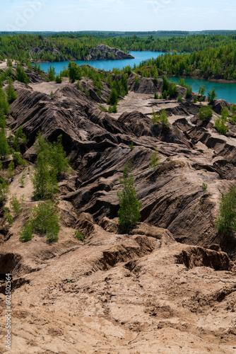 Кондуки, Романцевские горы. Ушаковские угольные карьеры.