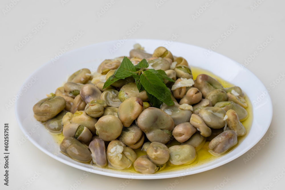 salad made with broad beans