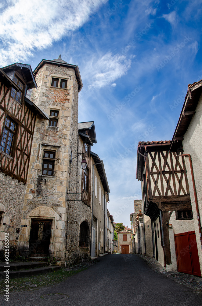 French tourist destination: Saint-Bertrand-de-Cominges