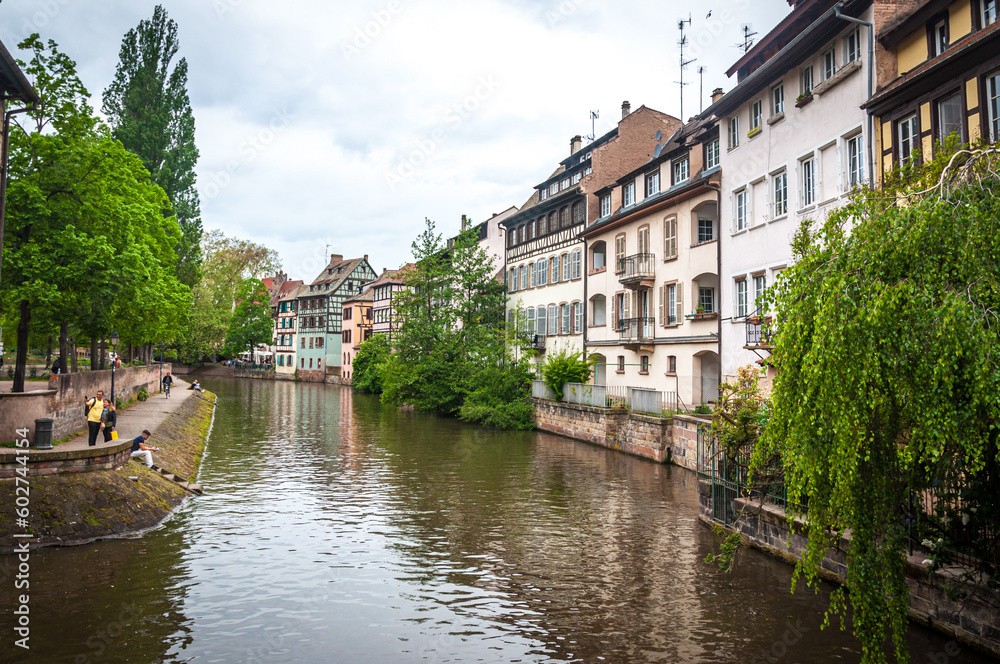 La Petite France, canaux du Rhin à Strasbourg