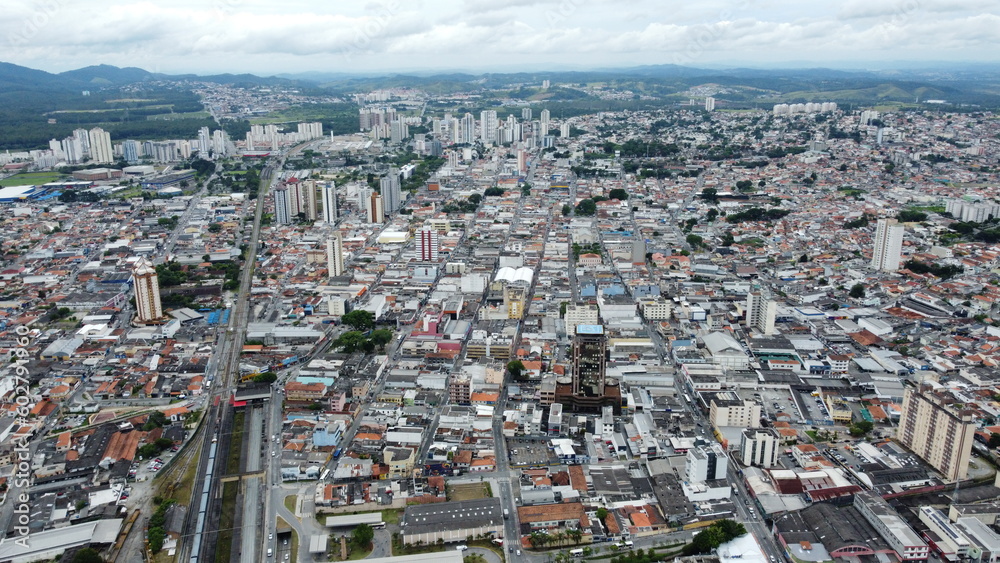 Cidade de Mogi das Cruzes - SP - Brasil vista do alto por um drone em 2023. 