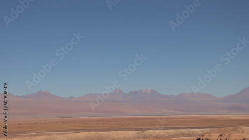 Paisagem no deserto do Atacama no Chile © rafaelnlins