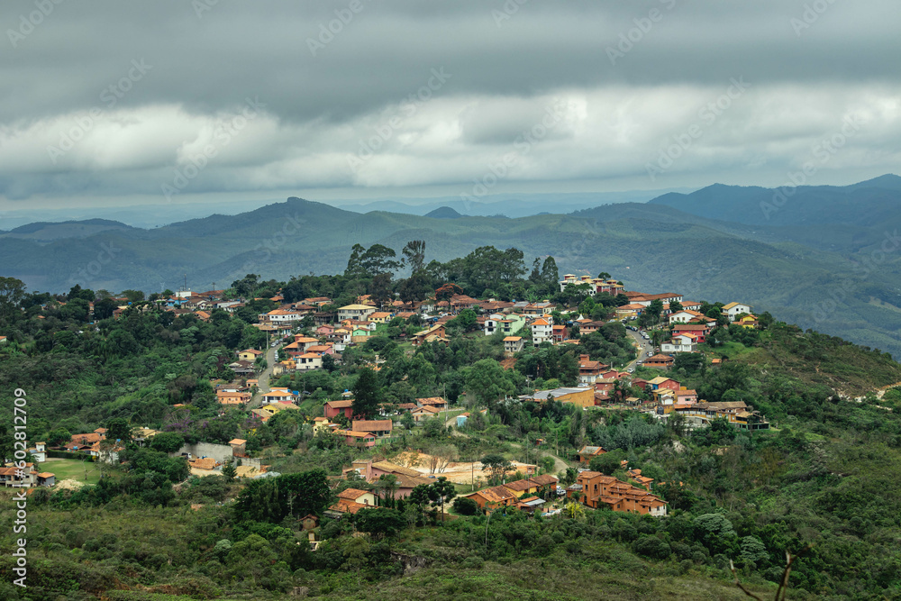 vista panorâmica no distrito de Lavras Novas, cidade de Ouro Preto, Estado de Minas Gerais, Brasil