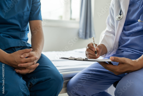 Prostate cancer specialist and testicular cancer patient discuss testicular cancer test report Testicular Cancer and Prostate Cancer Infertility, EPAD - European Prostate Cancer Awareness Day