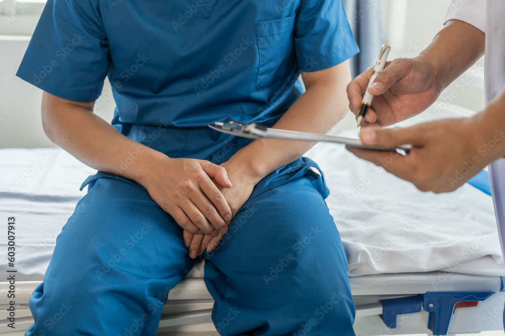 Prostate cancer specialist and testicular cancer patient discuss testicular cancer test report Testicular Cancer and Prostate Cancer Infertility, EPAD - European Prostate Cancer Awareness Day