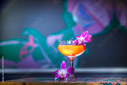 Fotografija Floral Orange Cocktail