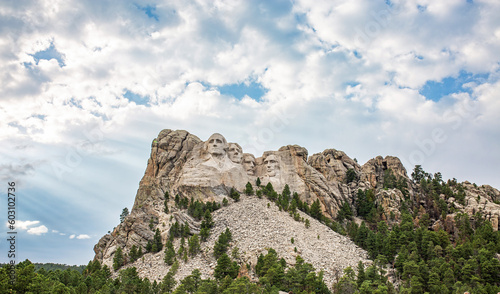 Mount Rushmore monument 3