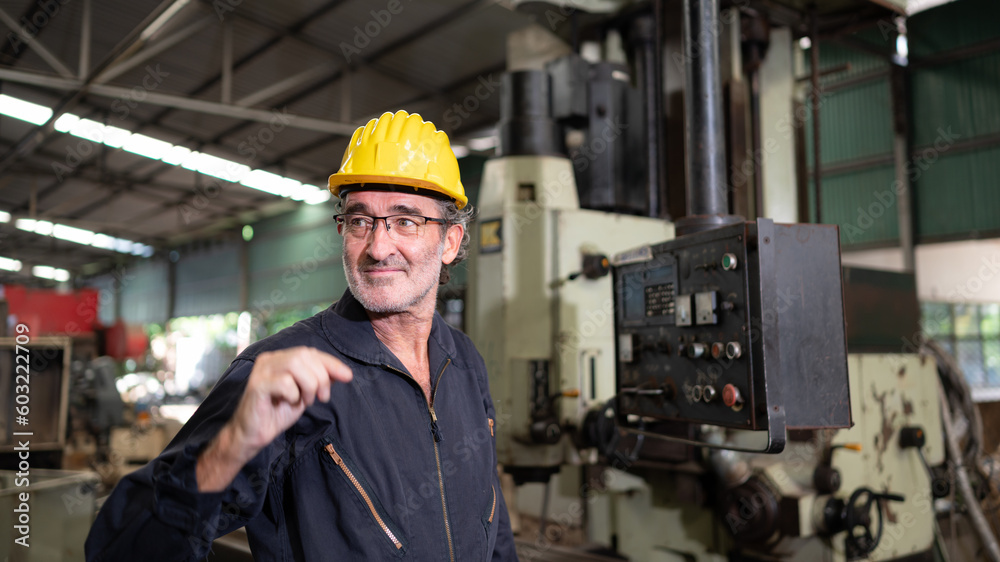 Senior technicians inspect and repair mechanical systems in machine control cabinets. in order for the machine to return to normal operation Senior technicians inspect and repair mechanical systems in machine control cabinets. in order for the machine to return to normal operation