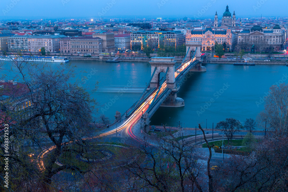 Naklejka premium Budapest photographed from above at night, lean time exposure