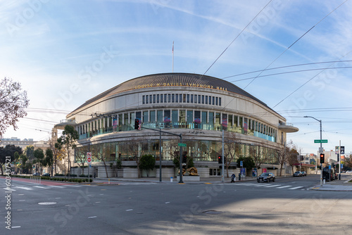Obraz na płótnie Louise M. Davies Symphony Hall w salonie