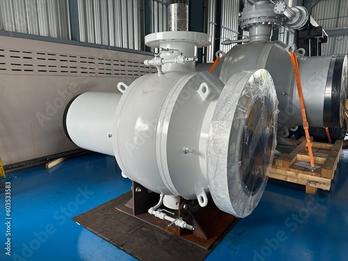 The new big valve gray color on one side seal by the plastic