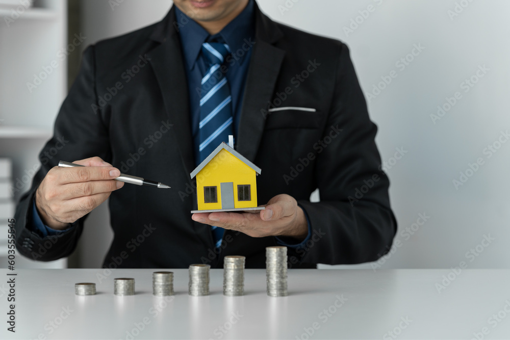 Investment, home design, Save Money For House, businessman, ideas for saving money, buying a house or borrowing money, real estate investment planning and money saving ideas financial planning. Investment, home design, Save Money For House, businessman, ideas for saving money, buying a house or borrowing money, real estate investment planning and money saving ideas financial planning.