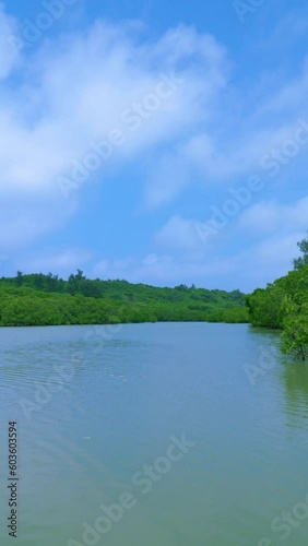 沖縄　宮古島の海