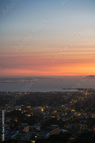 Watching the sunset at Grizzly Peak in Berkeley, California © Frank