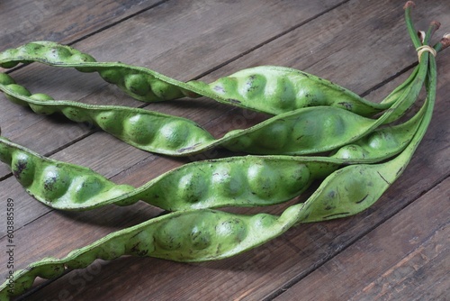фотографія Raw of Petai or Pete, which have a rather peculiar smell