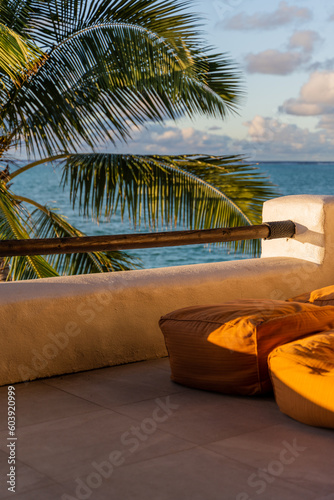 Fototapeta Naklejka Na Ścianę i Meble -  Luxury resort along Muir lagoon in Rarotonga, Cook Islands