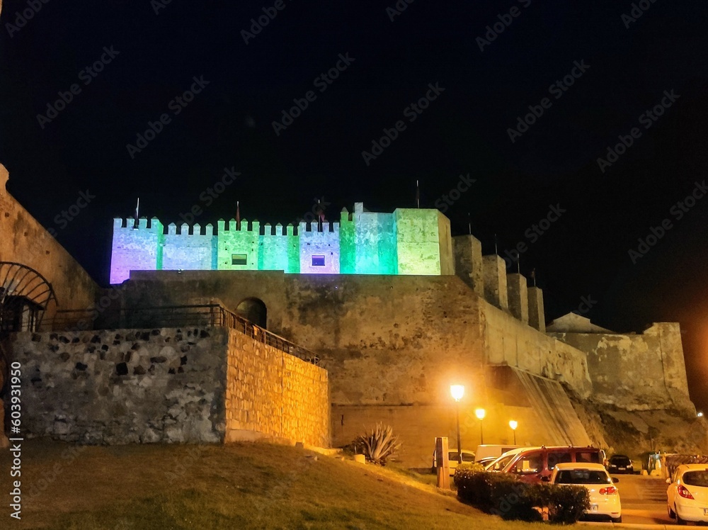 un castello colorato
