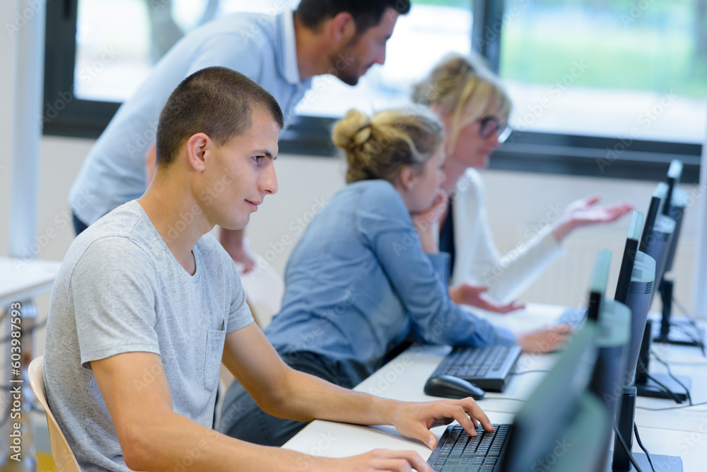 Fototapeta premium programmer typing new lines of html code