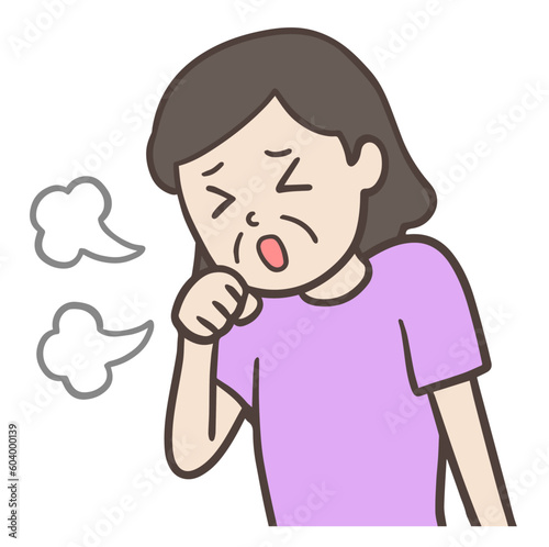 手を口元に当てて、咳をしている中年女性、おばさん