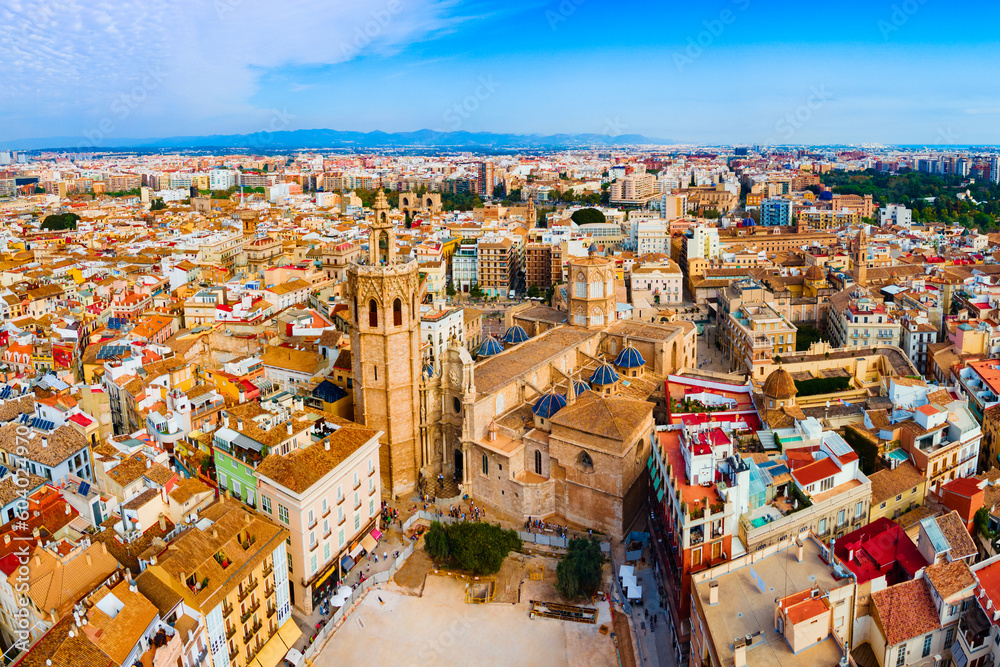 Naklejka premium Valencia Cathedral or Basilica Assumption of Our Lady