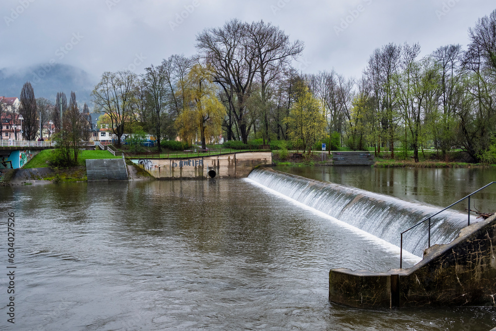 Wehr an der Paradiesbrücke, Jena, Thüringen, Deutschland