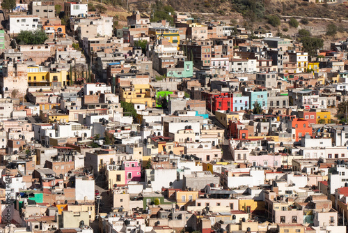 メキシコ・サカテカスの街並み © HI
