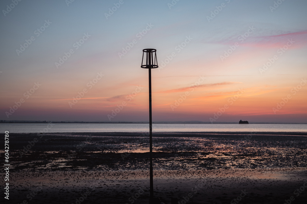 Obraz premium A calm sunset by the sea