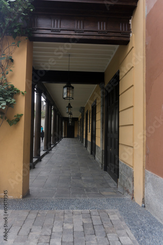 Lima wood column passageway