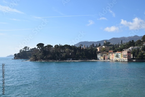 Il mare e la costa di Rapallo in Liguria
