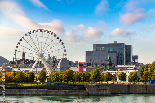 Observation Ferris wheel in Montreal