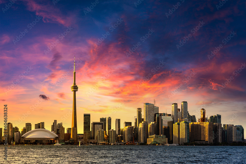Toronto skyline at sunset, Canada Toronto skyline at sunset, Canada