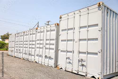 Fotografie Shipping container: a symbol of global trade, efficiency, and interconnectedness